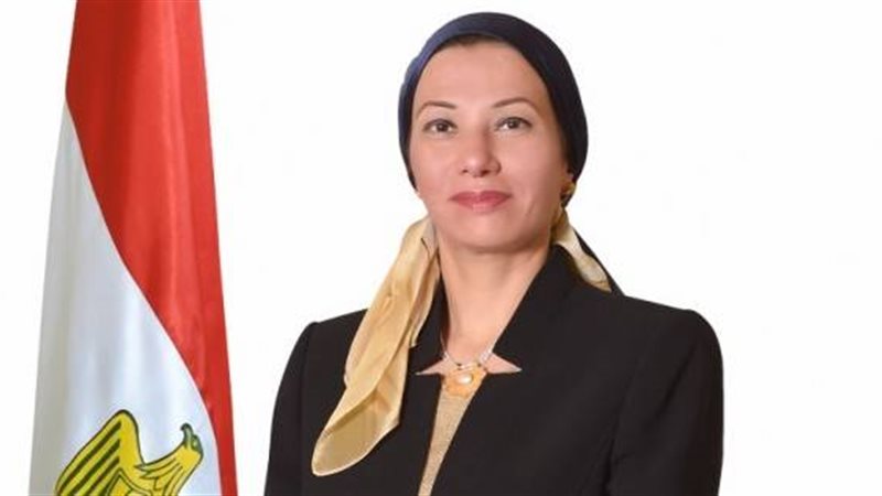  الدكتورة ياسمين