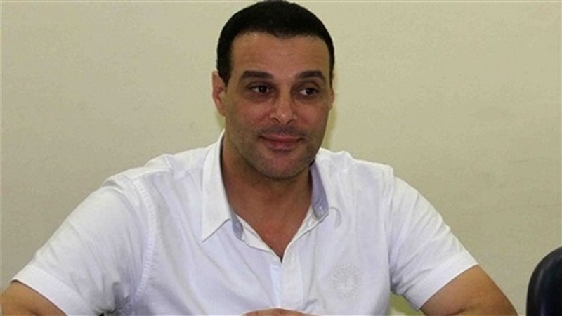 عصام عبد الفتاح -