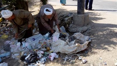 استمرار حملات النظافة والتجميل بجميع شوارع وميادين محافظة سوهاج