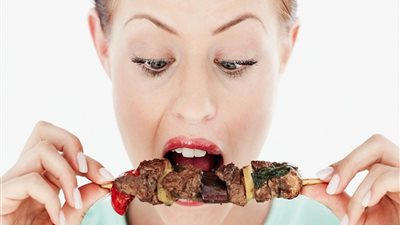 قبل تناول اللحوم في عيد الأضحى..الدكتور سامح السماحي يقدم لـ