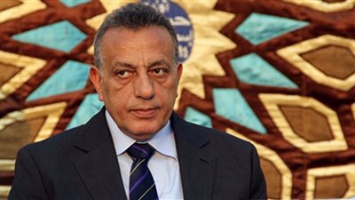 محافظ الجيزة يزور دار الأورمان للأيتام .. ويتبرع بـ 24 ألف جنيه للنزلاء