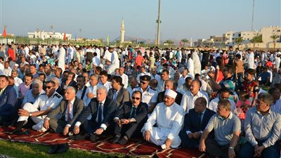 محافظ جنوب سيناء يؤدي صلاة عيد الأضحى المبارك 2018 بـ طور سيناء
