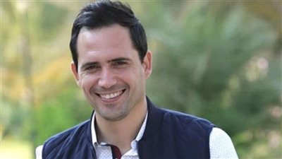   ظافر عابدين مهنئًا جمهوره: عيدكم سعيد إن شاء الله 