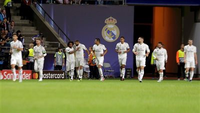 إذاعة esRadio: بلد الوليد طلب الحصول على إعارة أربعة لاعبين من ريال مدريد 