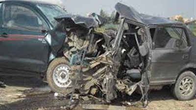 إصابة 4 أشخاص إثر انقلاب سيارة في حادث تصادم بالبحيرة