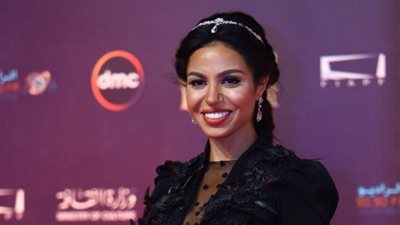 شاهد كيف ظهرت نسرين أمين في العطلة 