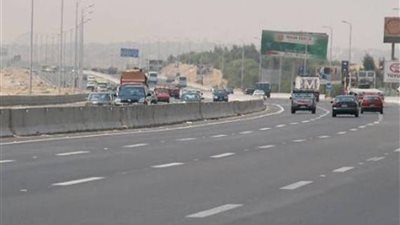 حركة سريعة للسيارات أعلى دائري المريوطية