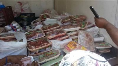 ضبط ٤٤ كيلو كبده وعجينة سجق فاسدة بـ قليوب 