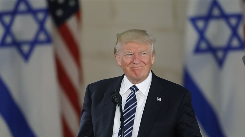 الرئيس الأمريكي دونالد