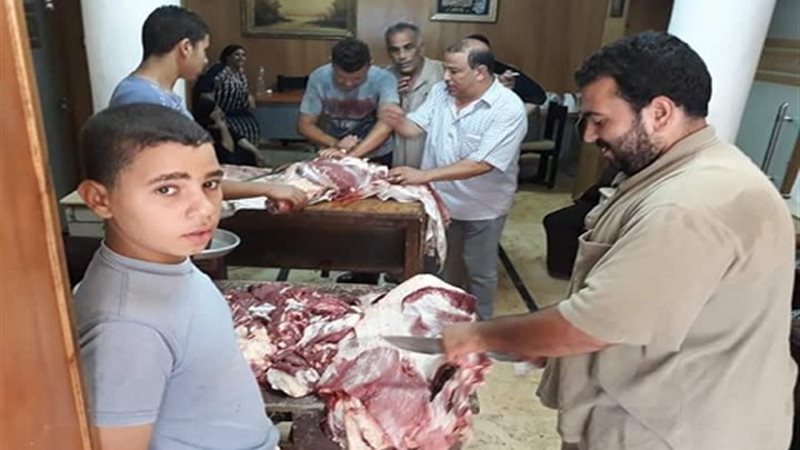  توزيع ٤٠٠ كيلو لحوم
