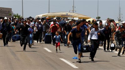 سوريا تستقبل أكثر من 200 لاجئ من أبنائها 