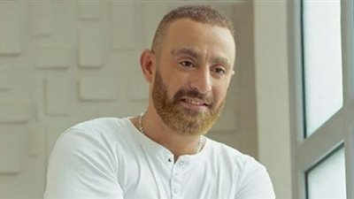 تعرف ماذا قال نجل أحمد السقا عن الحالة النفسية