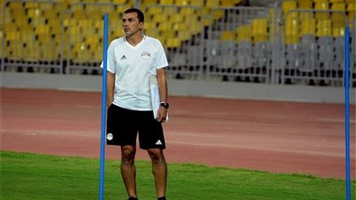 أسامه نبيه: لاعبو المنتخب اهتموا بلقاء السعودية لتحقيق ألقاب شخصية