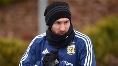 رئيس الاتحاد الأرجنتيني يرد على اعتزال ميسي