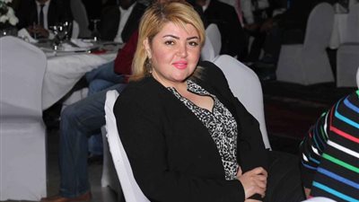 مها أحمد تداعب نجلها بـ هذه الطريقة 