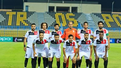 صللاح أمين يقود هجوم النجوم أمام الزمالك 