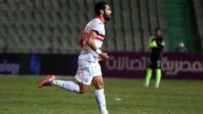 فيديو.. محمود عبدالعزيز يغادر بتروسبورت على كرسي متحرك