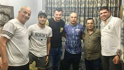أعضاء المصري يزورون إسلام صلاح 