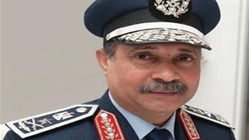 وزير الطيرن المدنى