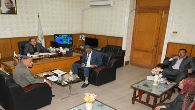 محافظ سوهاج: التميز والكفاءة والقدرة على التطوير والابتكار اساس اختيار الوظائف القيادية