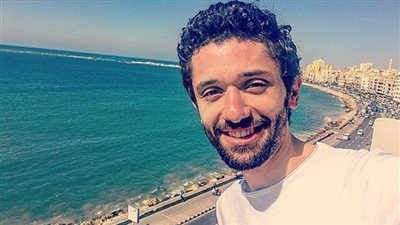 مبروك يا عريس.. كريم محمود عبد العزيز يهنئ محمد إمام 