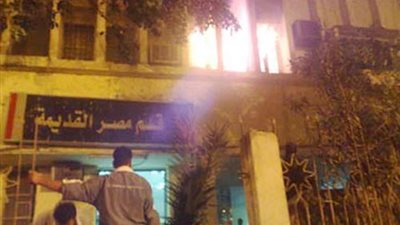 مسجل خطر يخرج من السجن ليجد زوجته بطلة في فيلم إباحي 