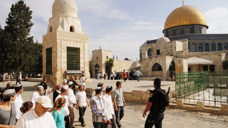 إقتحام المسجد الأقصى