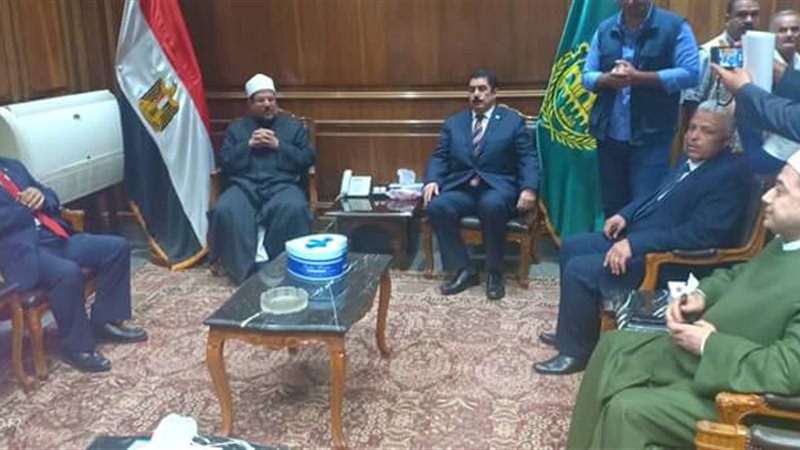 وزير الأوقاف-محافظ