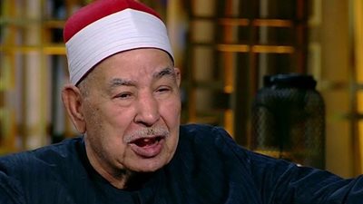 انفوجراف | الشيخ الطبلاوي .. أكبر قراء مصر سنا