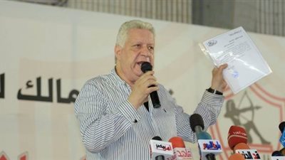 اللجنة الأولمبية تحقق مع مرتضي منصور