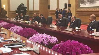 الرئيس الصيني يقيم مأدبة عشاء تكريما للسيسي والوفد المرافق له
