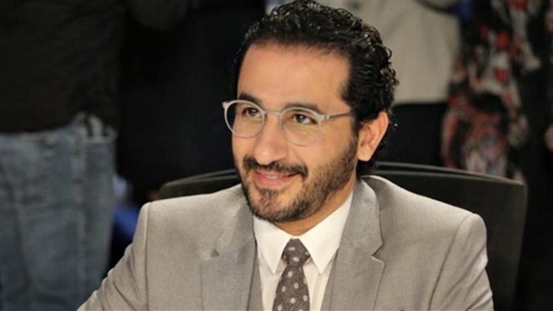 الفنان أحمد حلمي