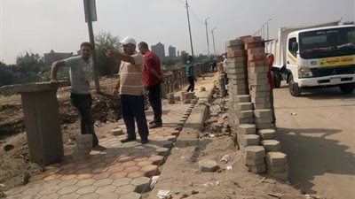 بدء تركيب بلاط 