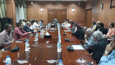 محافظ بورسعيد: طرح مخازن التهريب المضبوطة بـ المزد العلني