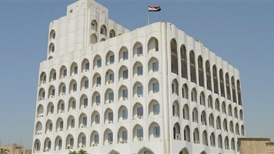 الخارجية العراقية: مزاعم إيران عن تواصلها معنا عسكريا هزلية
