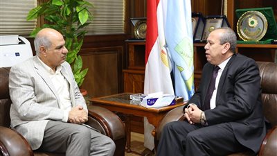 محافظ كفرالشيخ يستقبل الدكتور ماجد القمرى لتهنئته بمنصبه الجديد
