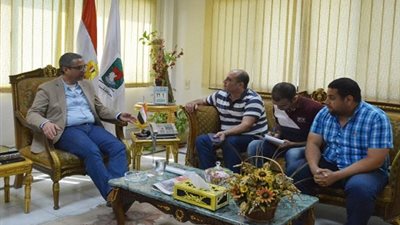الأنصاري يطالب بقاعدة بيانات لكافة مشاريع سوهاج