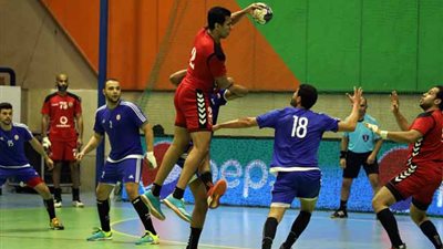 الأهلي يواجه سموحة في بطولة القاسمي الدولية