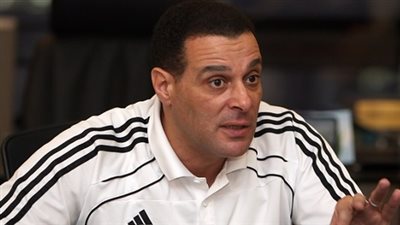 الأهلي يطيح برئيس لجنة الحكام من اتحاد الكرة 