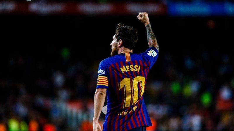 لاعب برشلونة ليونيل