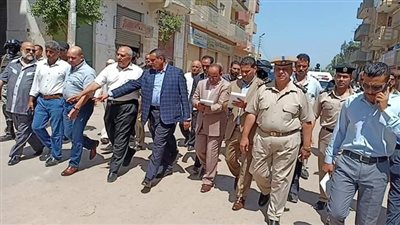 محافظ البحيرة يتفقد مركز ايتاي البارود سيرا على الأقدام ويحيل رئيس الإدارة الهندسية للتحقيق