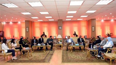 صور.. محافظ الشرقية يستقبل أمين عام حزب مستقبل وطن