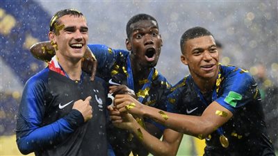 جريزمان يحدد أكبر مميزات بوجبا في كأس العالم