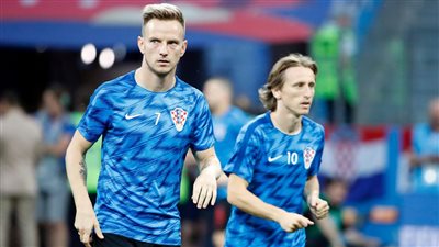 راكيتيتش يرشح مودريتش لـ الكرة الذهبية