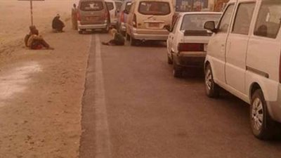صور.. ضبط 4 سيارات تعيق حركة المرور بطريق الخارجة – أسيوط