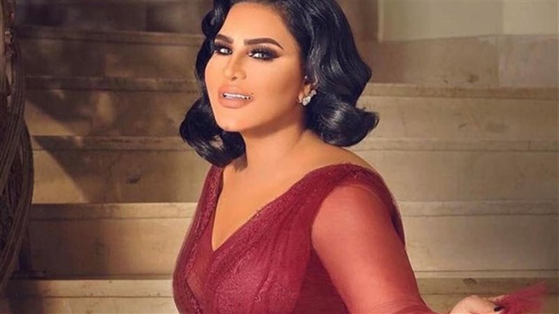 الفنانة احلام 