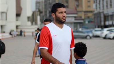أمير عزمي يتابع شباب الزمالك 99