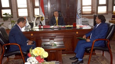 محافظ بني سويف يتابع إنجازات جمعية الأورمان خلال العام المالي الحالي
