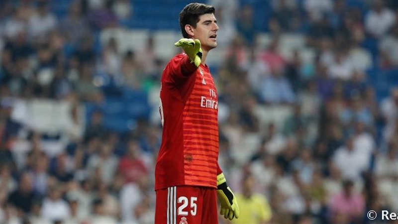 حارس ريال مدريد تيبو