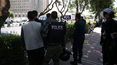 هجوم إرهابي يستهدف قوى الأمن الإيراني